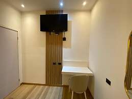Hotel Merendon Express
