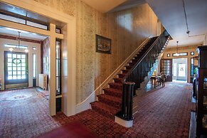 Beaumont Inn