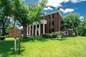 Beaumont Inn