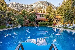 Villa Megna Green Paradise
