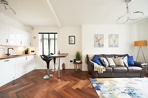 Apartment Sleeps 5 With Parking