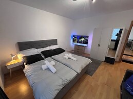 Relaxing Apartment Smart TV & Wi-fi