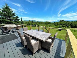 64J Stunning Views