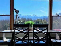 64J Stunning Views