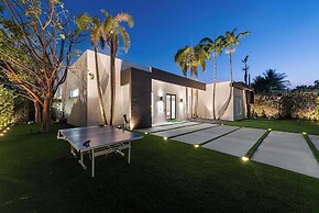 Villa Grace by Rove Travel Home W/pool & Jacuzzi