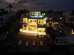 Villa Savant by Rovetravel Bayfront W/pool & Spa