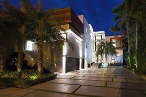 Villa Savant by Rovetravel Bayfront W/pool & Spa
