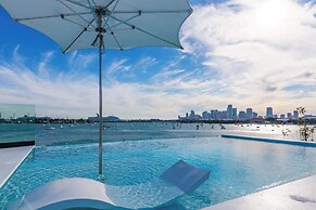 Villa Savant by Rovetravel Bayfront W/pool & Spa