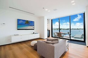 Villa Savant by Rovetravel Bayfront W/pool & Spa