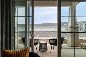 Lux Haven Whitestown