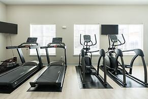 Lux Haven Whitestown