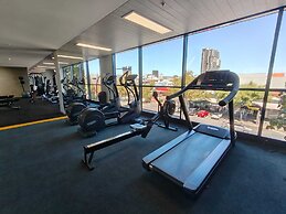 Apartment in Adelaide CBD with parking