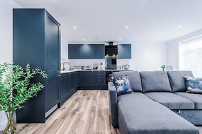 Binding House by Guestz
