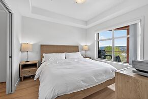 Spectacular View 1 Bdrm