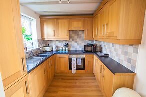 Old Tom Cottage - 3 Bedroom House - St Florence