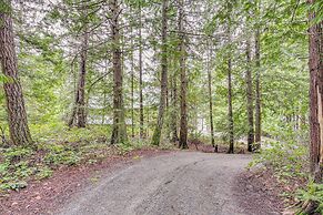 Private Beach & Hot Tub: Eastsound Waterfront Gem
