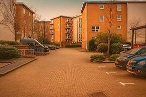 Sleeps 4 - Parking - Wifi