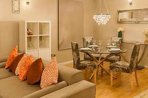 Sleeps 4 - Parking - Wifi