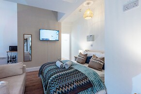 Glan Neigr Apart-Hotel By Guestz