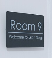 Glan Neigr Apart-Hotel By Guestz