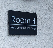 Glan Neigr Apart-Hotel By Guestz