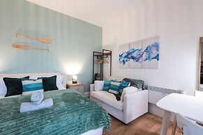 Glan Neigr Apart-Hotel By Guestz
