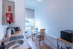 Glan Neigr Apart-Hotel By Guestz