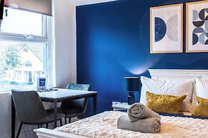 Glan Neigr Apart-Hotel By Guestz