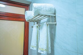 Allison Hotel