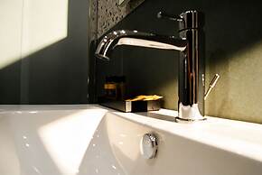 Colonna Suites Bari