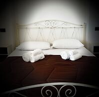B&B Helios