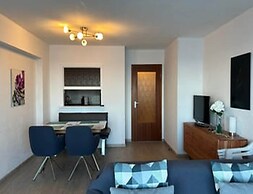 Beautiful Seaview Apartment for 4