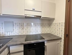 Beautiful Seaview Apartment for 4