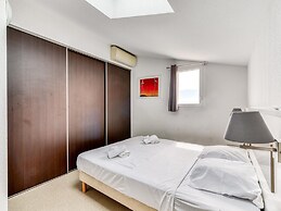 Charming Village Apartment for 4