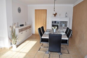 Ferienwohnung in Wenkendorf mit Garten