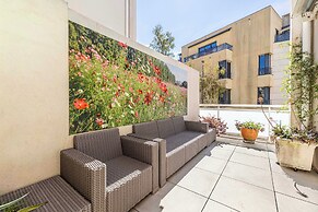 Modern, A/C Duplex - 3bdr/6p - Cannes