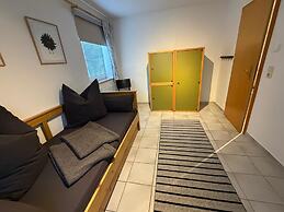 Ferienwohnung in Wenkendorf mit Garten