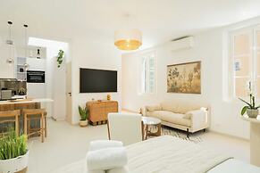 Spacious 2P Studio - Centre of Saint-tropez
