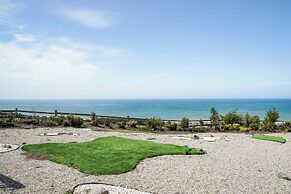 Oceanview 2BR 1Bath Balcony Sunset Views