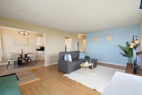 Oceanview 2BR 1Bath Balcony Sunset Views