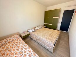 Cozy Flat 370m From the Beach
