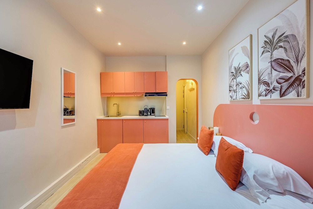 Design Studio for 2P - Batignolles