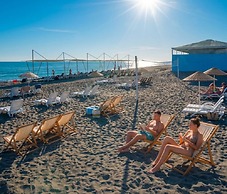 Club Aperion Beach hotel