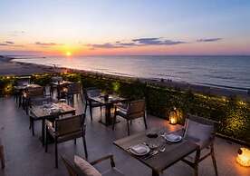 Club Aperion Beach hotel