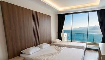 Club Aperion Beach hotel