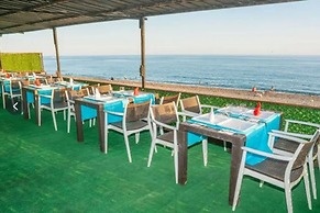 Club Aperion Beach hotel