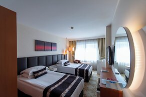 HOTEL MAVİ SÜRMELİ