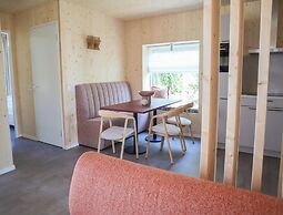 Luxury Oceanic Bungalow for 6 Guests