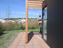 Luxury Oceanic Bungalow for 6 Guests