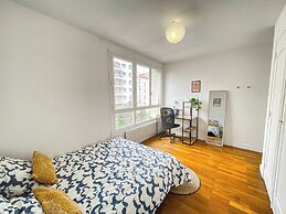 Private Room in a Shared Flat - Lyon 7th